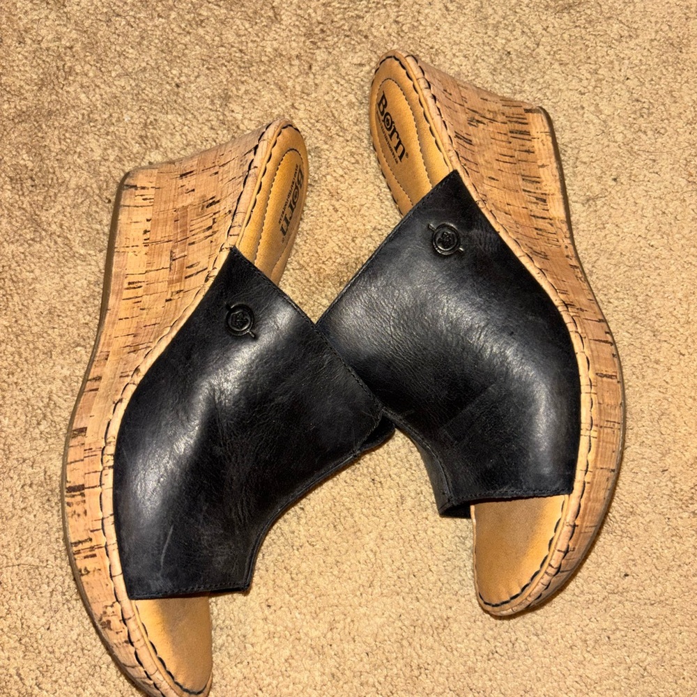 Born Women's Black Leather Mules - Picture 3 of 6